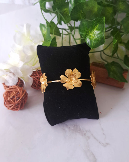 Gulmohar Flower Bracelet Kada
